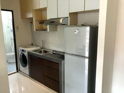 East Coast Road (D15), Apartment #595815621